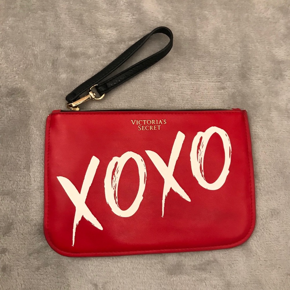 VS Clutch ❤️